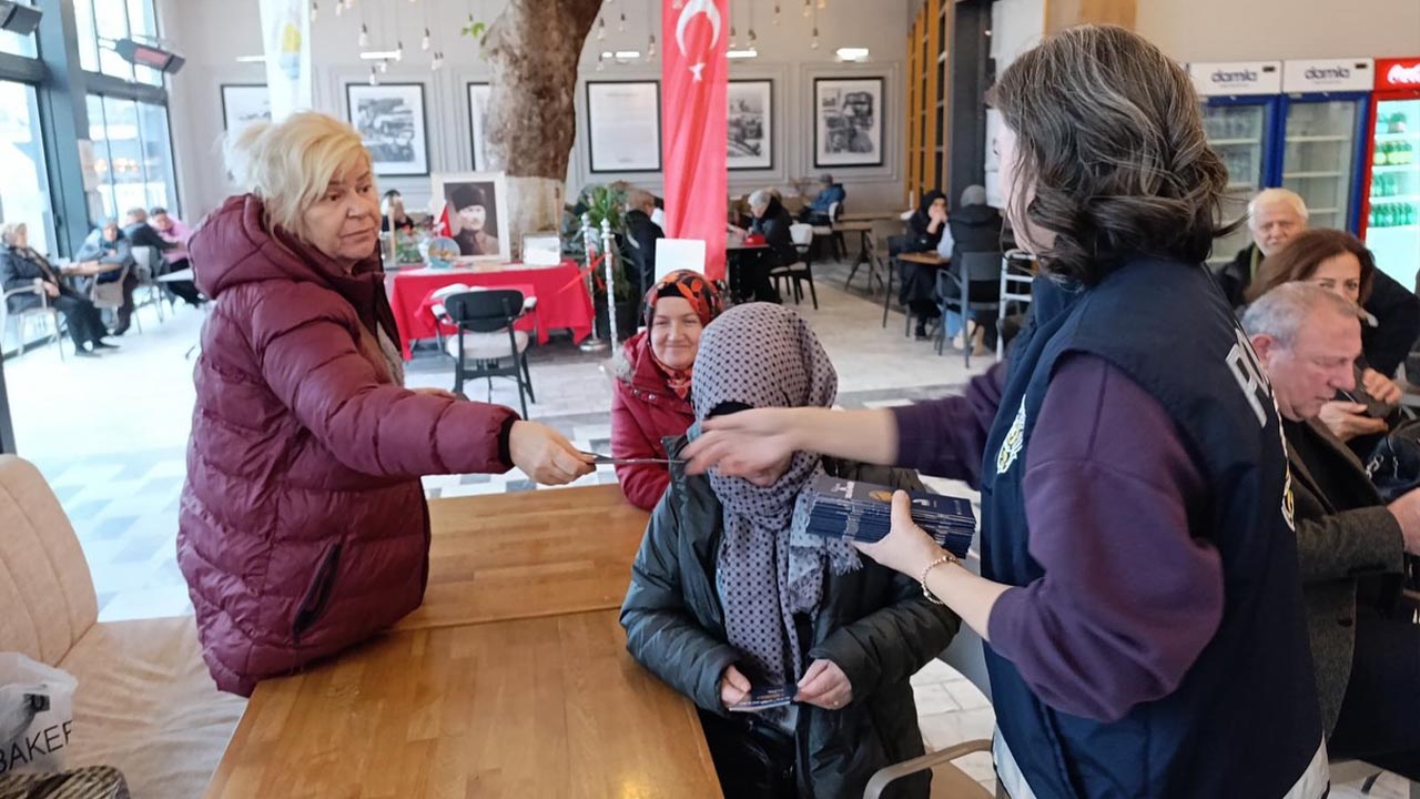 Yalova Cinarcik Farkindalik Seminer Ilce Emniyet Mudurluk Personel Kadina Siddet Farkindalik (3)