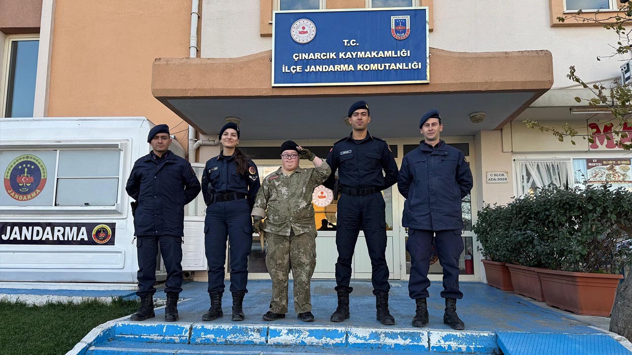 Yalova Cinarcik Jandarma Ekip Ozel Birey Hamza Dogum Gun Kutlama (3)