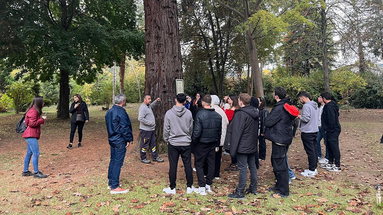 Yalova Duzce Genclik Spor Il Mudurluk Universite Peyzaj Ogrenci Tigem Karaca Arboretum (3)