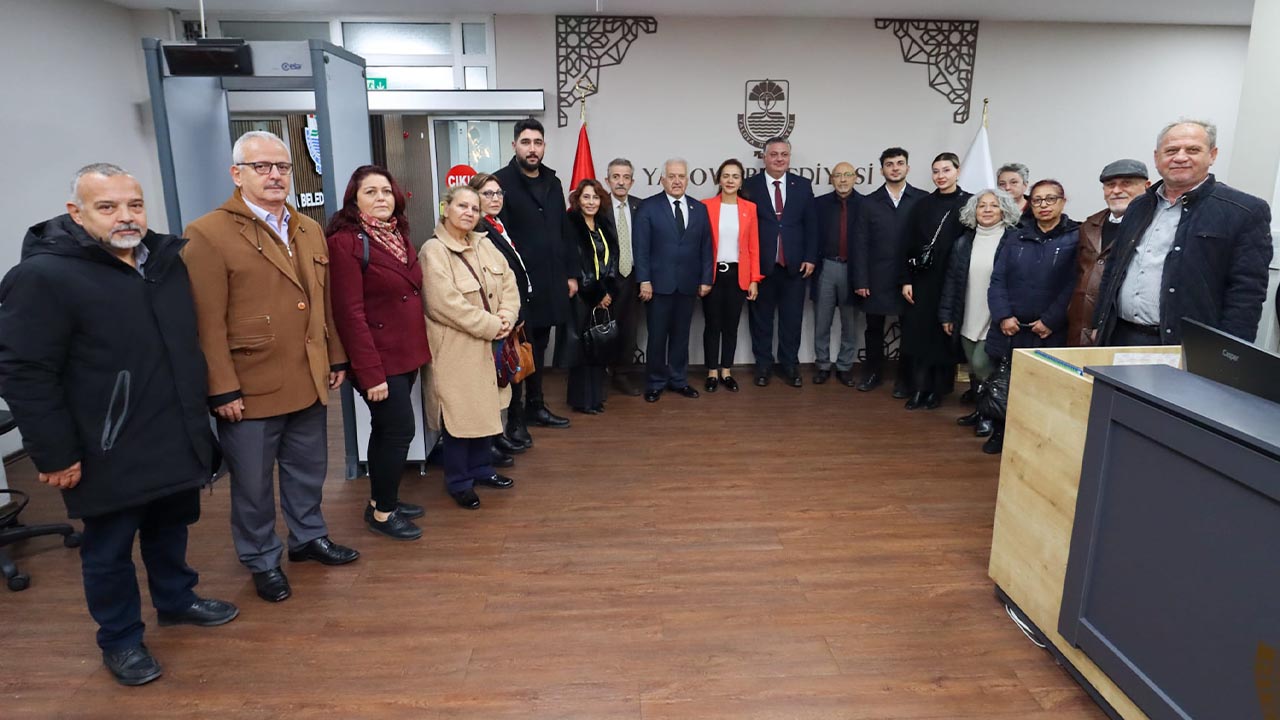 Yalova Istanbul Milletvekili Belediye Baskan Gorusme Ziyaret (1)