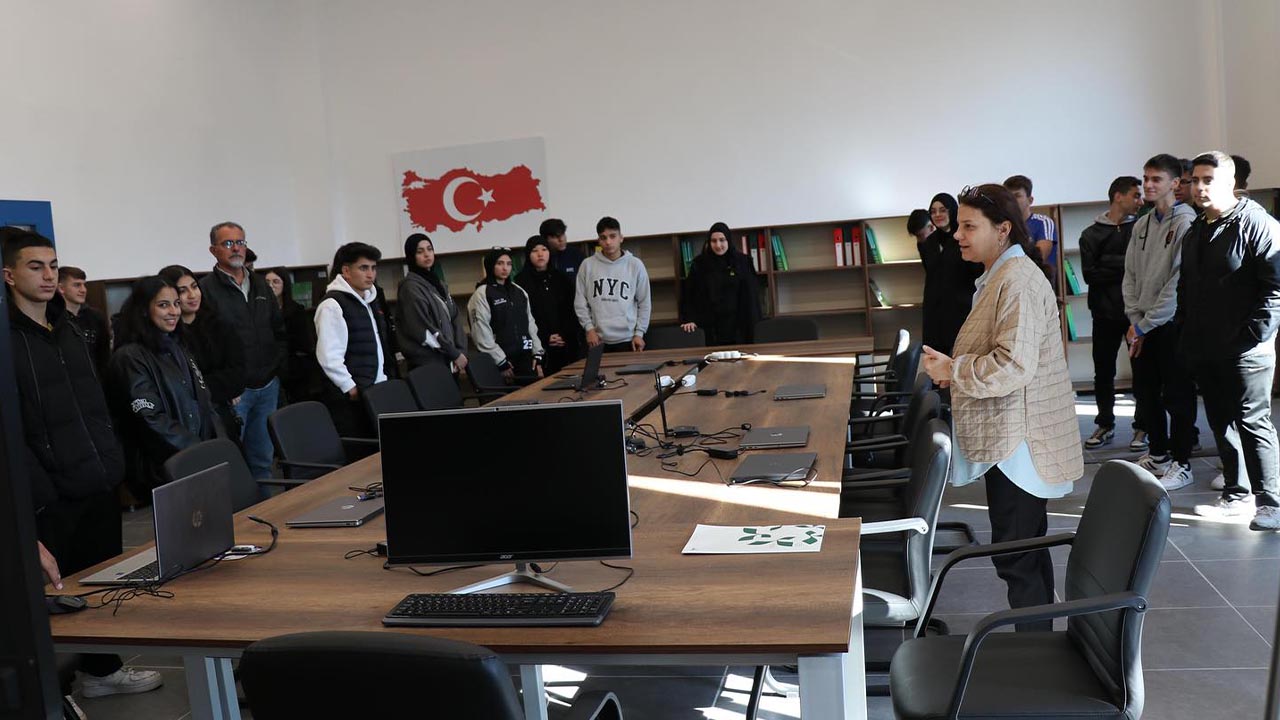 Yalova Tobb Meslek Lisesi Ogrenci Osb Sanayi (3)