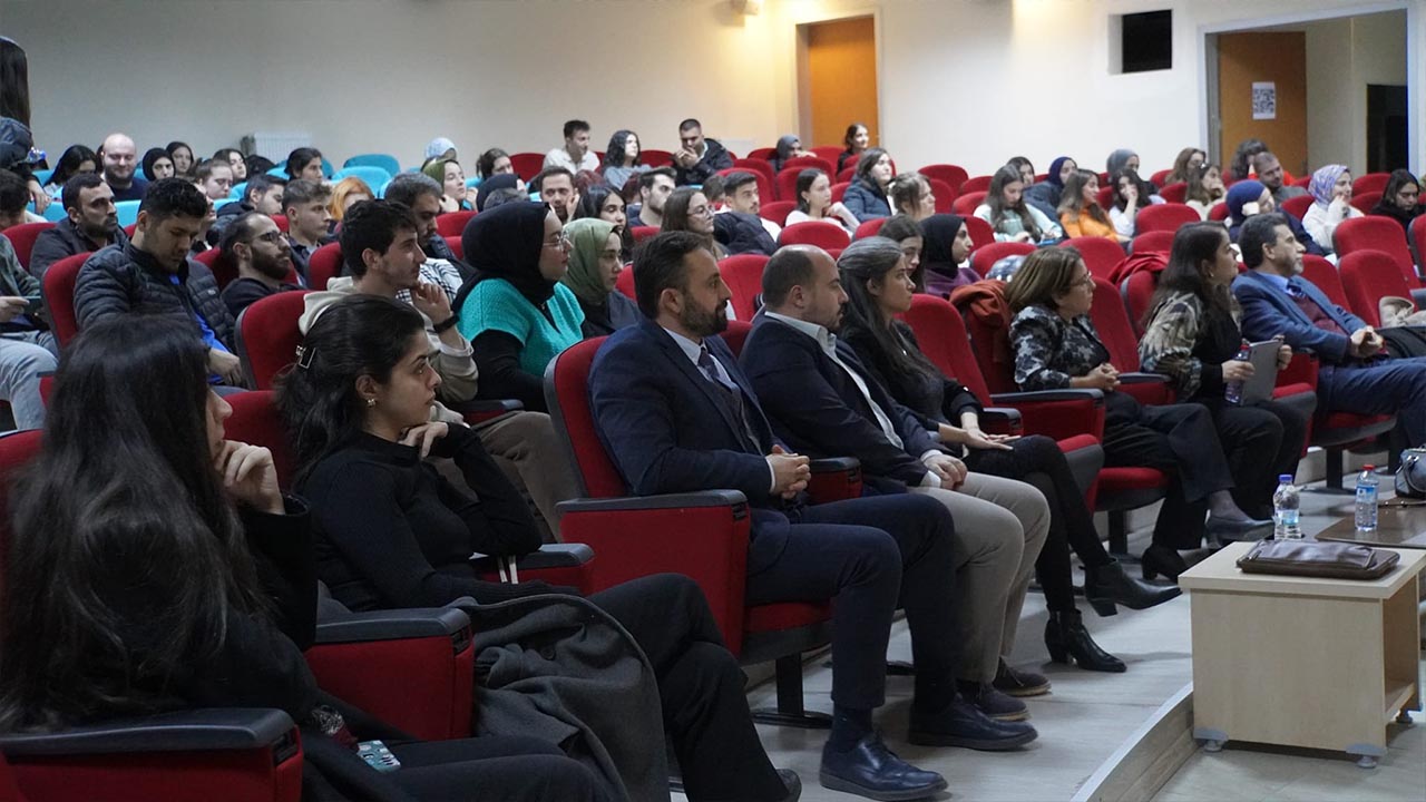 Yalova Universite Fizyoterapi Rehabilitasyon Guz Seminer (1)