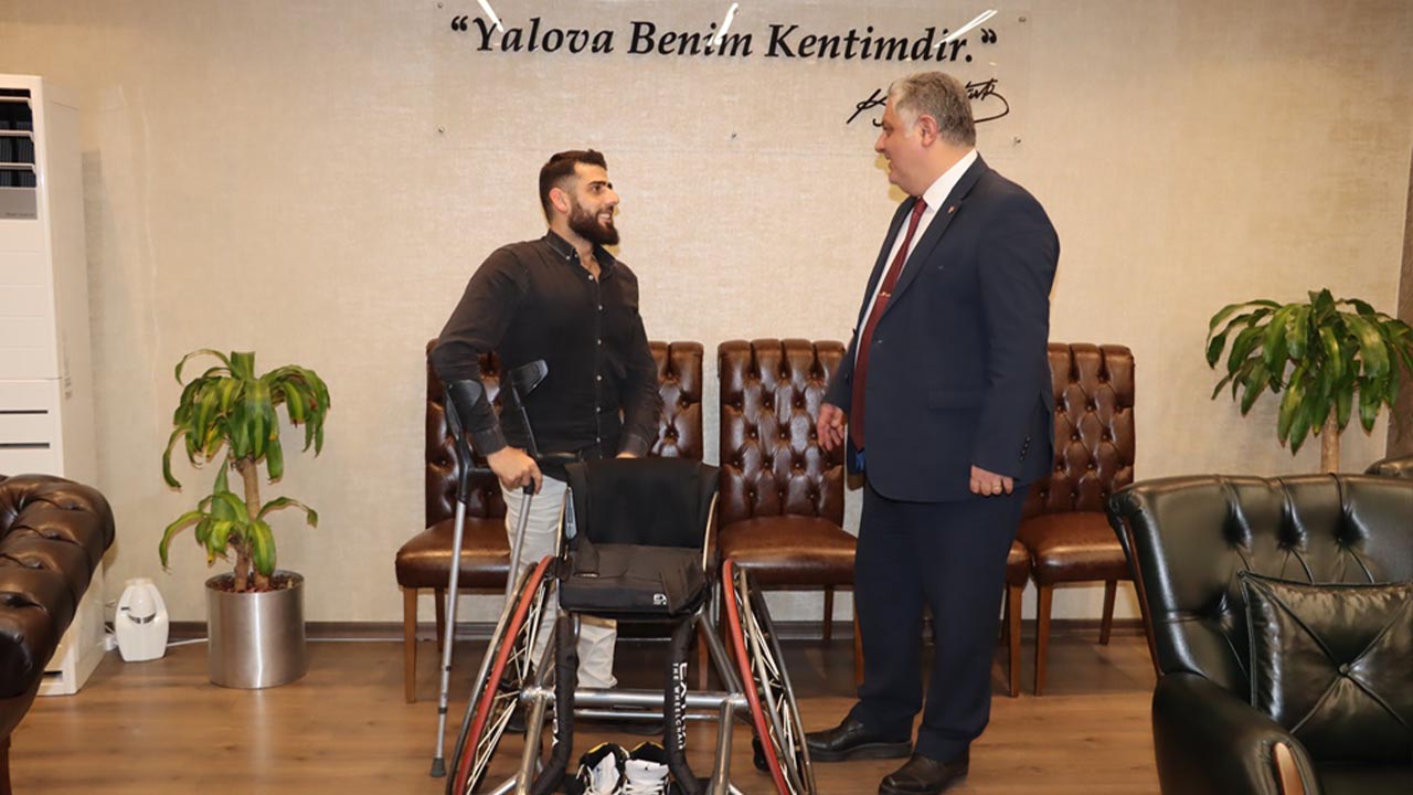 Yalova Belediye Baskan Gelirler Mudurluk Personel Pendik Tekerlekli Basketbol Takim (3)