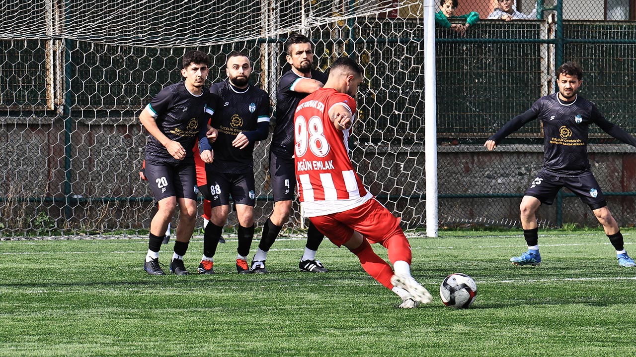 Yalova Sogucakspor Tokmakspor Mac Futbol (2)