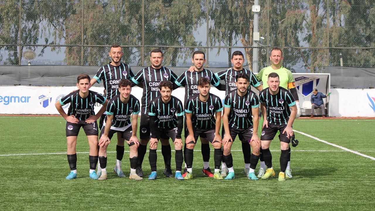 Yalova Tavsanli Esitlik Futbol (2)