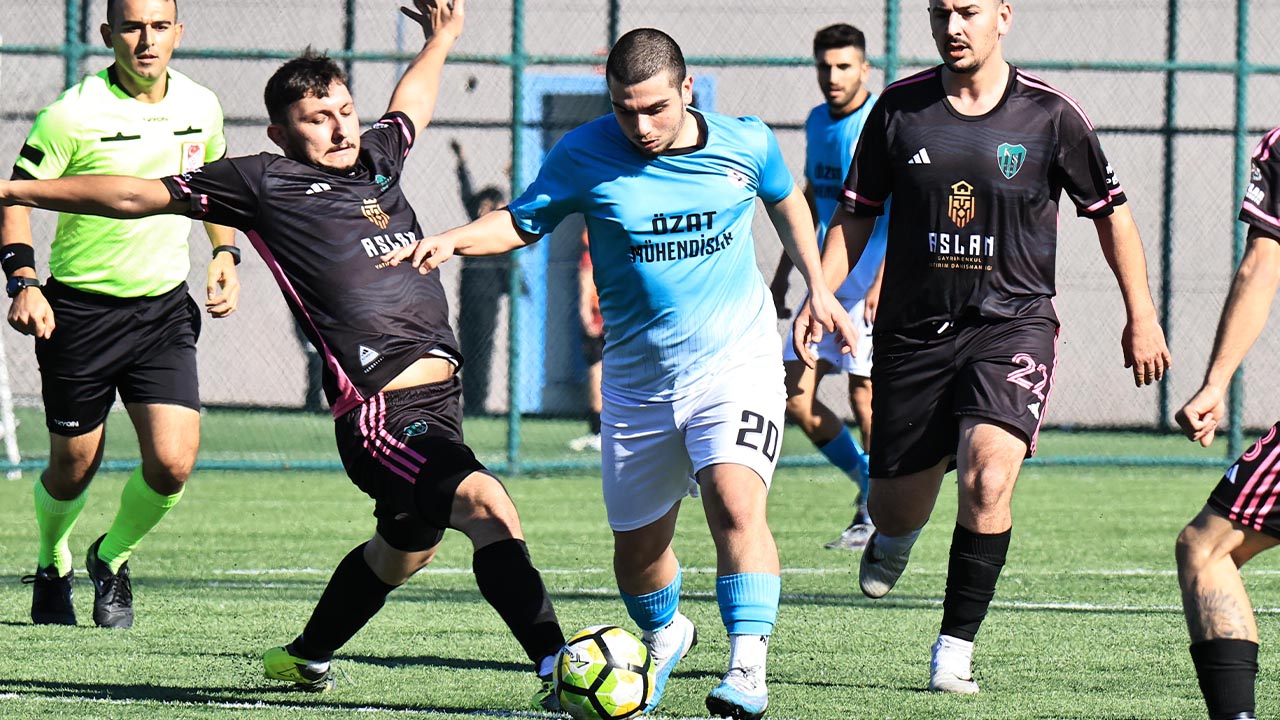 Yalova Universite Kaytazdere Belediyespor Amator Kume B Grup (5)