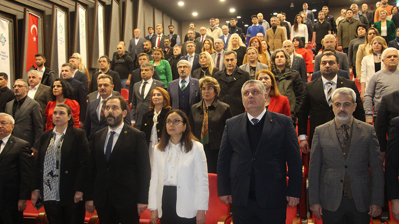 Yalova Turkiye Kent Konseyleri Baskan Devir Teslim Toren (5)