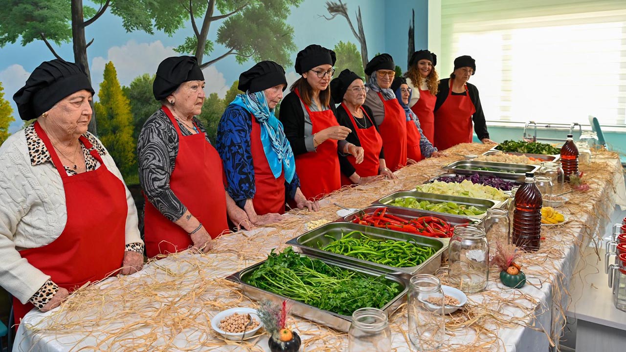 Yalova Vali Pasakent Huzurevi Yasli Vatandas Kislik Hazirlik Tursu (5)