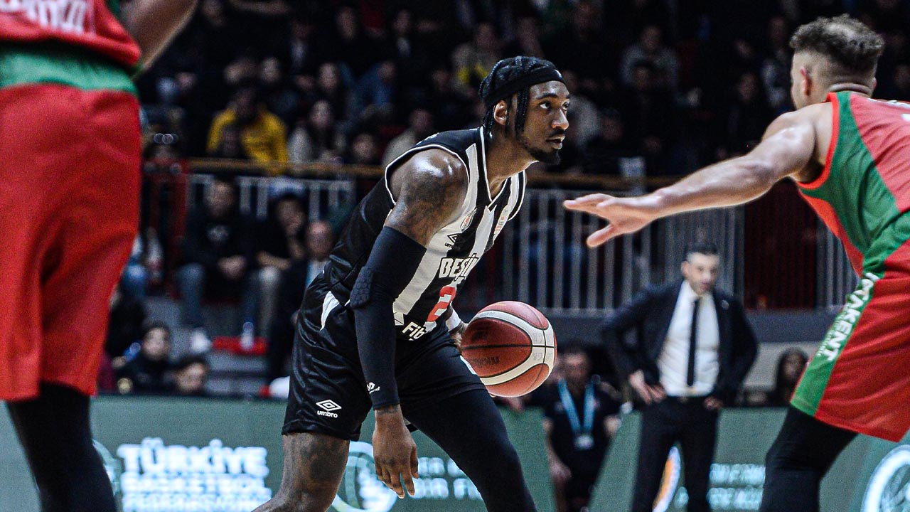 Yalova Yalovaspor Basketbol Hakem Facia Besiktas Mac (1)