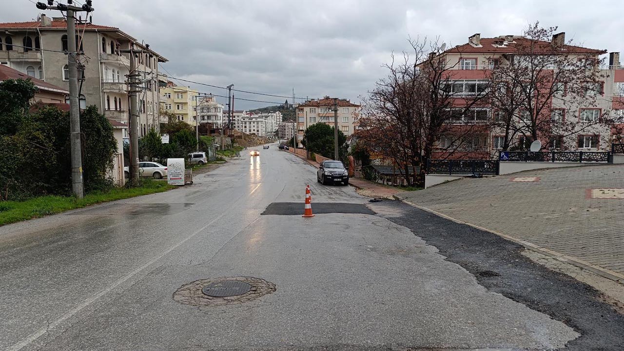 Yalova Cinarcik Belediye Harmanlar Mahalle Poyraz Cadde Sicak Asfaltlama Calisma (1)