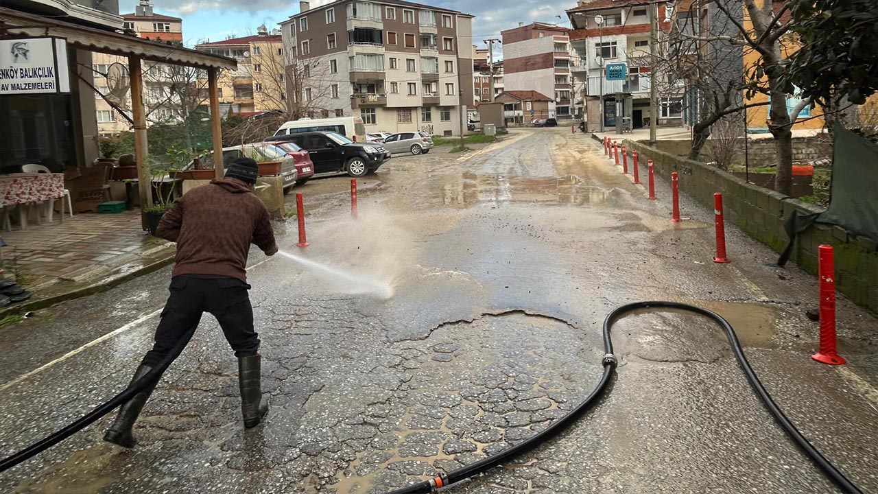 Yalova Esenkoy Belediye Ekip Temizlik (2)