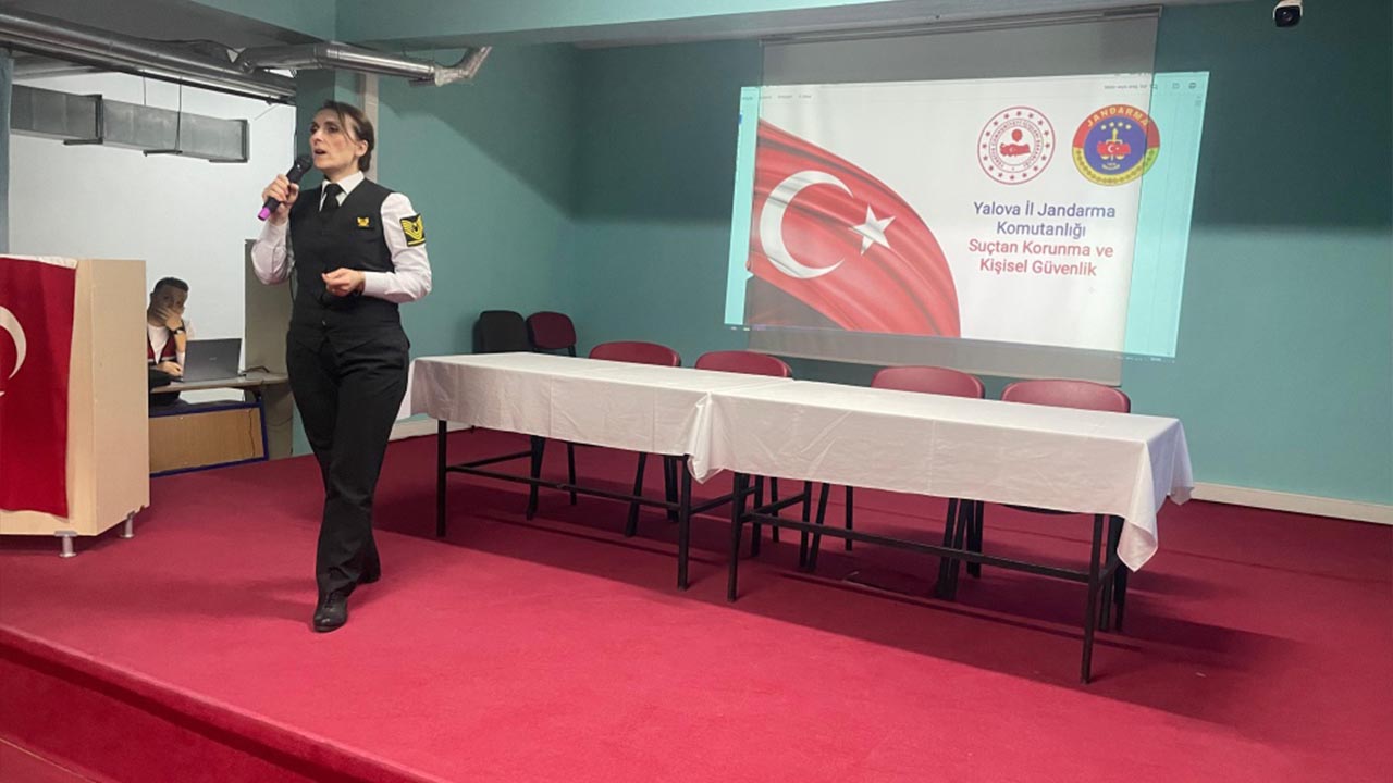 Yalova Il Jandarma Komutanlik Sehit Sercan Yazar Lise Suctan Korunma Seminer (3)