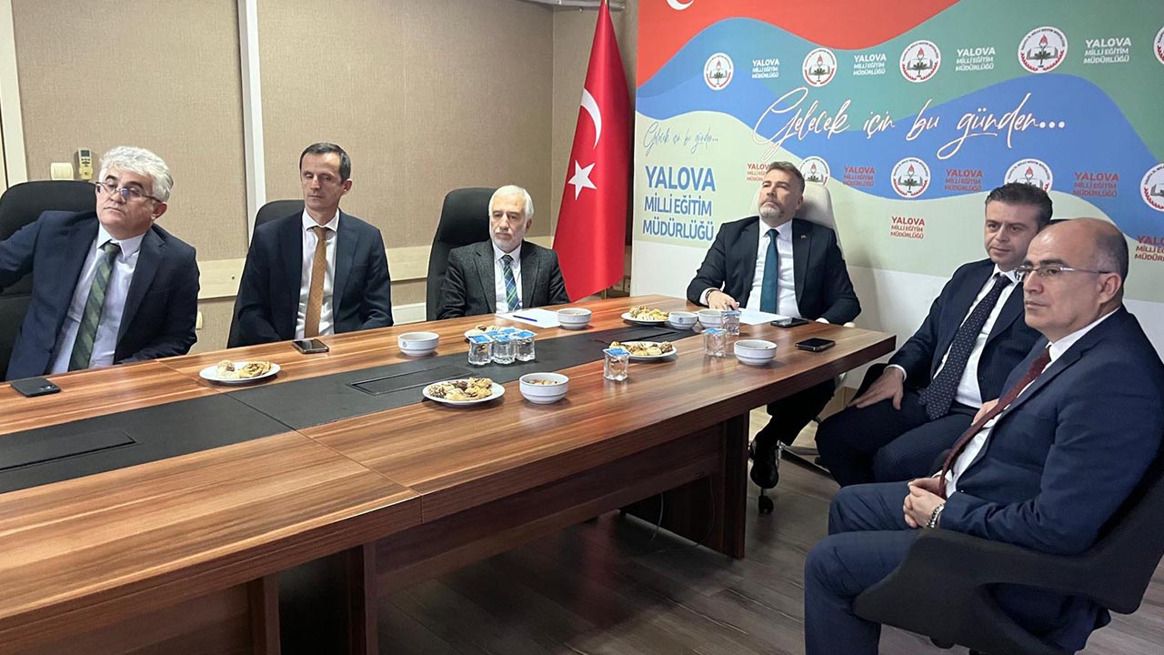 Yalova Il Milli Egitim Mudur Talim Terbiye Kurul Baskan Heyet Gorusme Yeges (1)