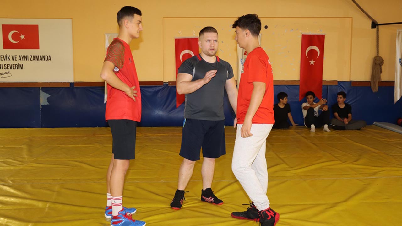 Yalova Belediyespor Madalya Spor Gures (5)