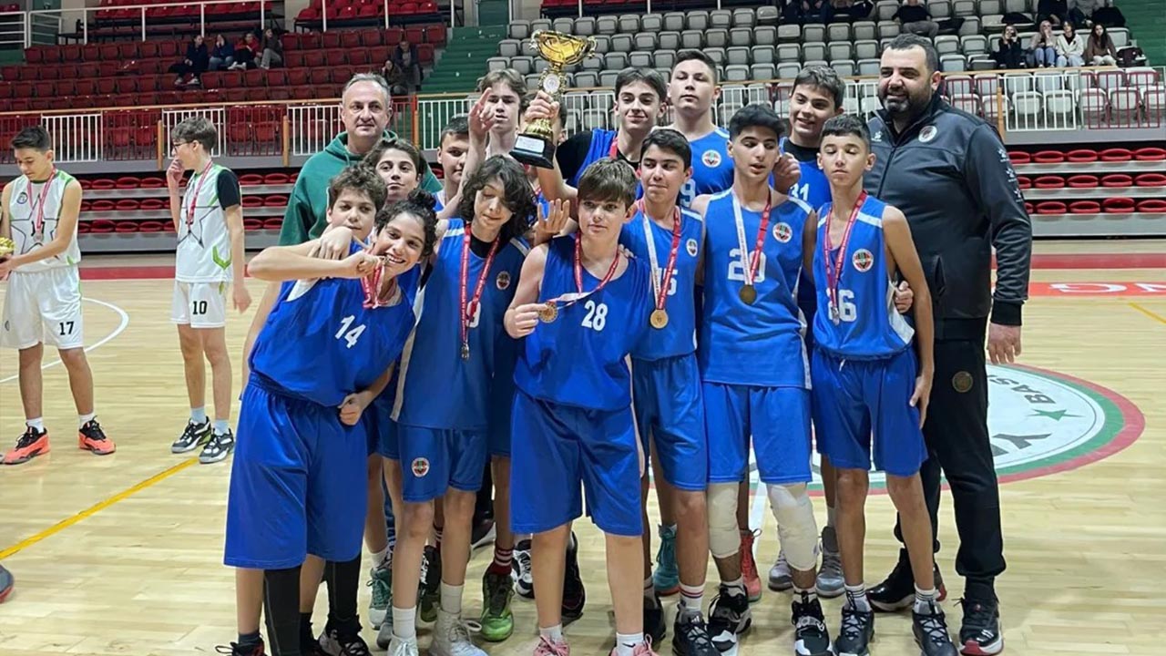 Yalova Pota Kupa Sahip Basketbol (4)