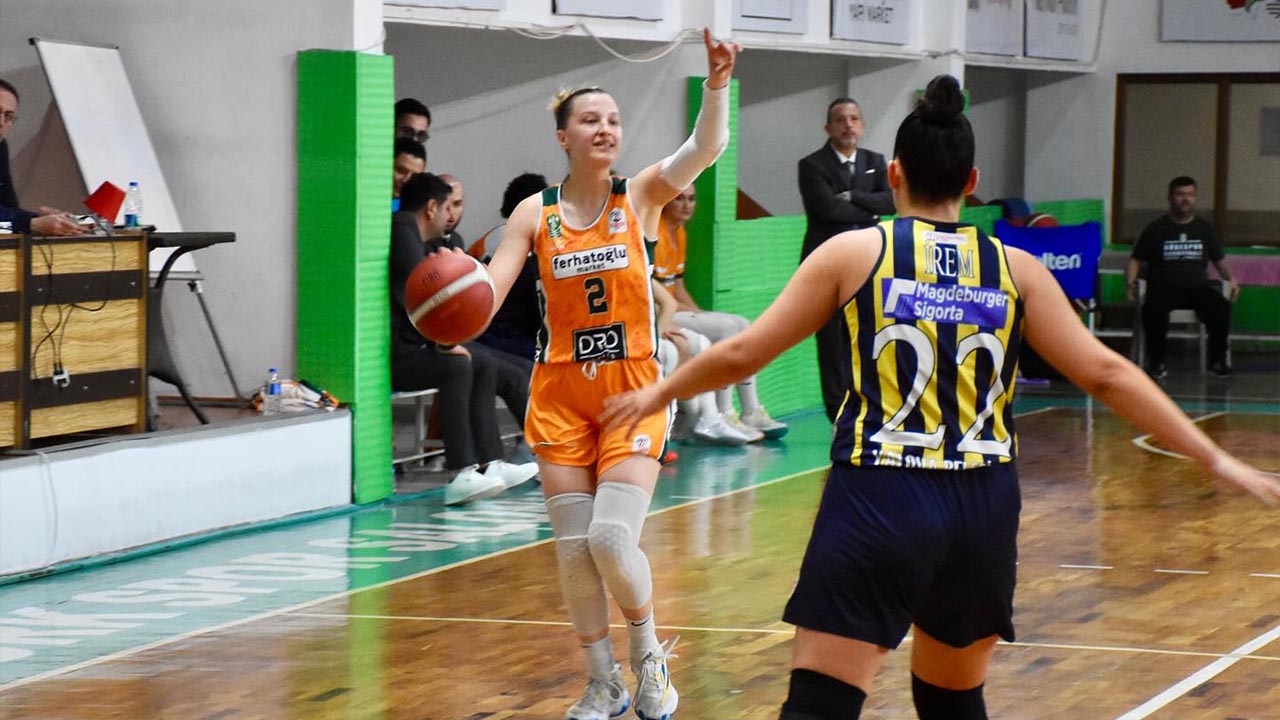 Yalova Vip Kadin Basketbol Yenilgi (3)