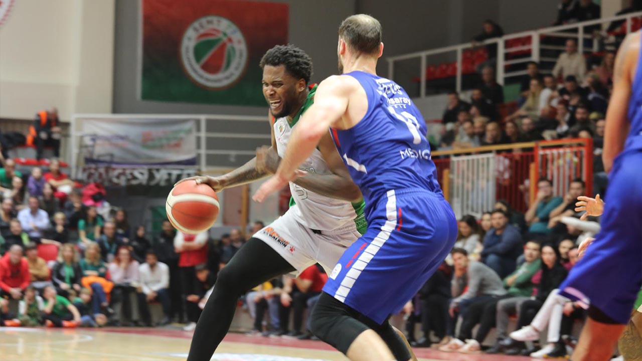 Yalova Yalovaspor Basketbol Mac Pota (2)