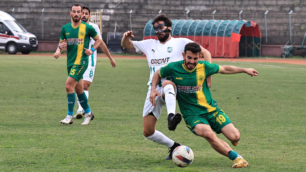 Yesil Yalova Fk Darica Genclerbirligi Mac Spor Galibiyet Lider Galibiyet Bolgesel Amator Lig Bal (3)