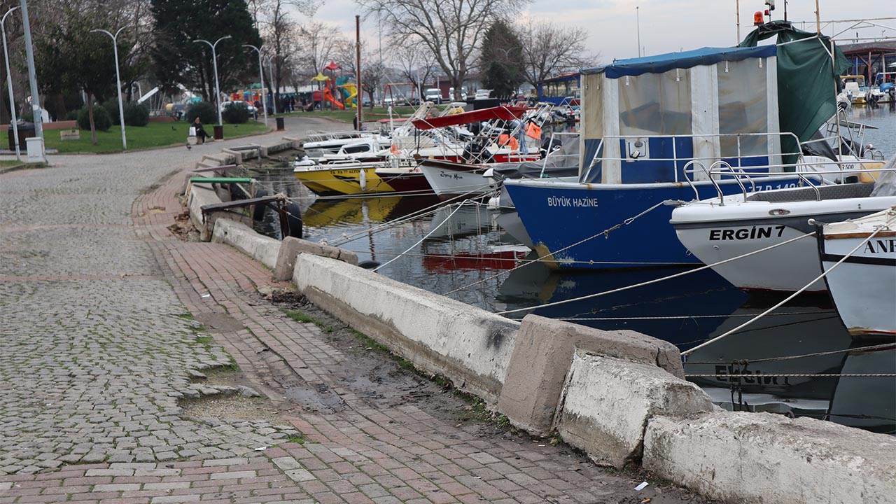 Yalova Bad Godesberg Park Balici Barinak Tekne Vatandas Yetkili Cozum (1)