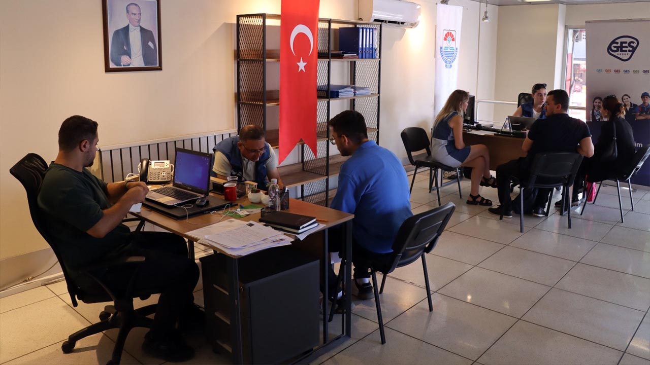 Yalova Belediye Istihdam Ofis Vatandas (3)