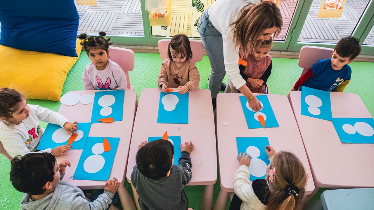 Yalova Belediye Cocuk Tiyatro Galaksi Gorev Kardan Adam Atolye (2)