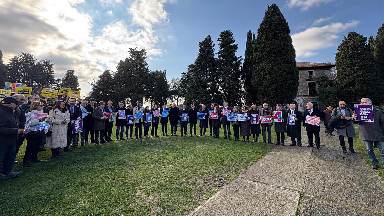 Yalova Chp Milletvekil Tahsin Becan Akademisyen Eylem (2)