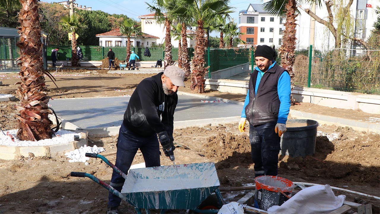 Yalova Ciftlikkoy Belediye Saklibahce Calisma (1)