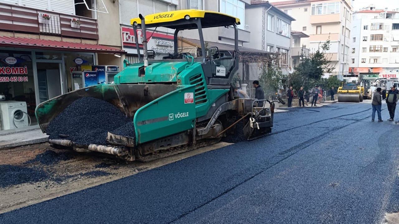 Yalova Cinarcik Belediye Fen Isleri Asfaltlama Calisma (4)