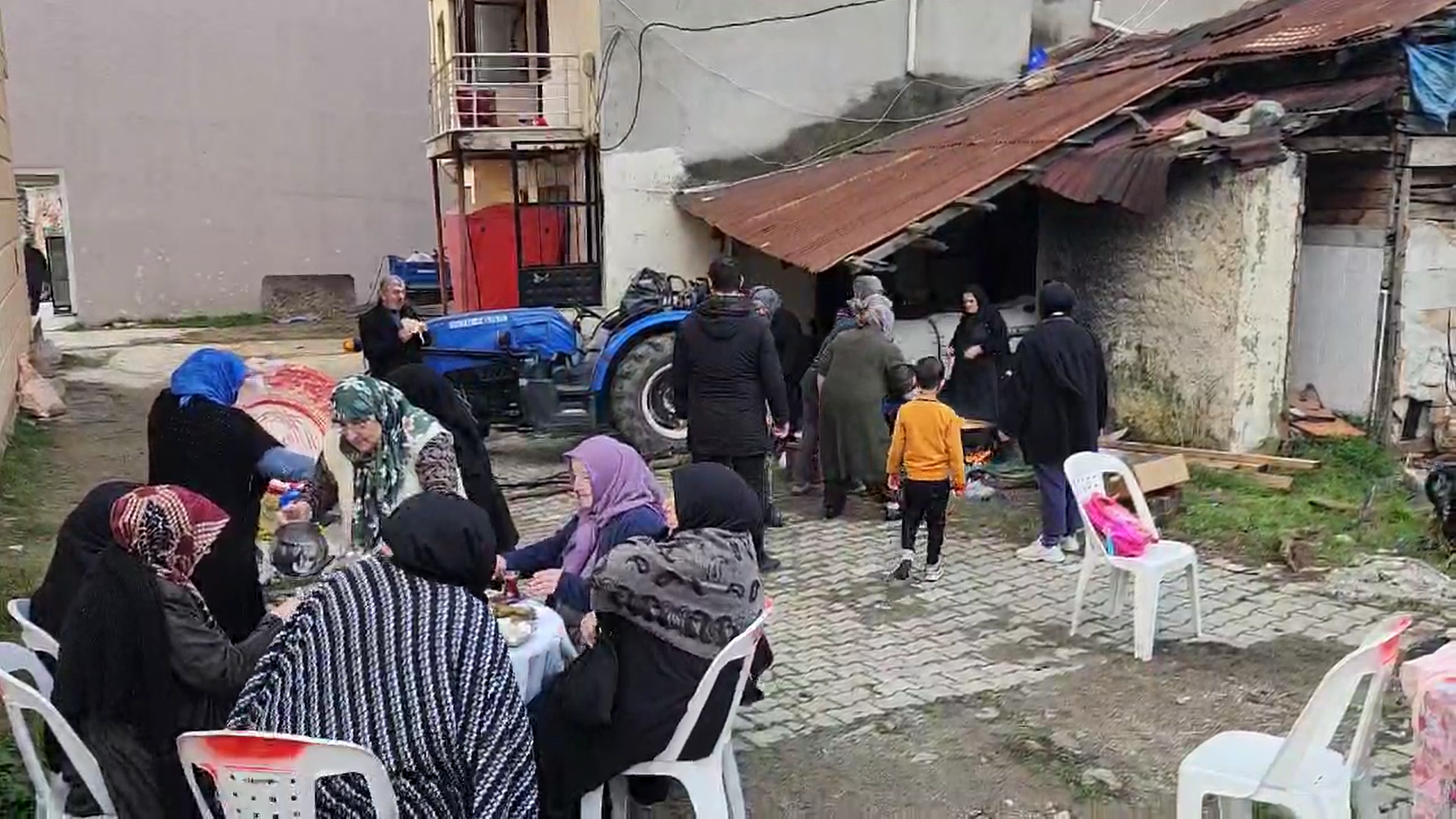 Yalova Esenkoy Pisi Gelenek Hamur Vatandas (4)