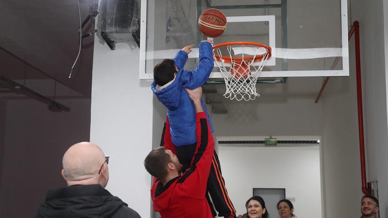 Yalova Basketbol Minikler Dev Adamlar Yalovaspor (9)