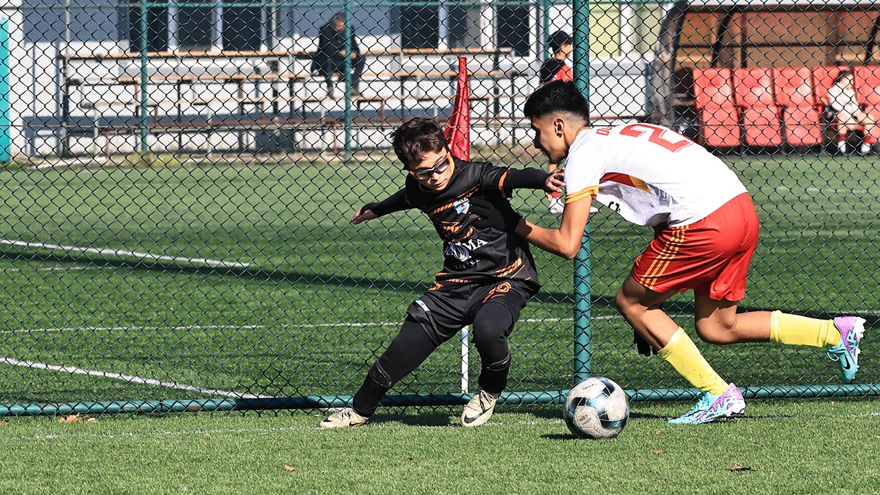 Yalova Ciftlikkoy Kulturspor Futbol (2)