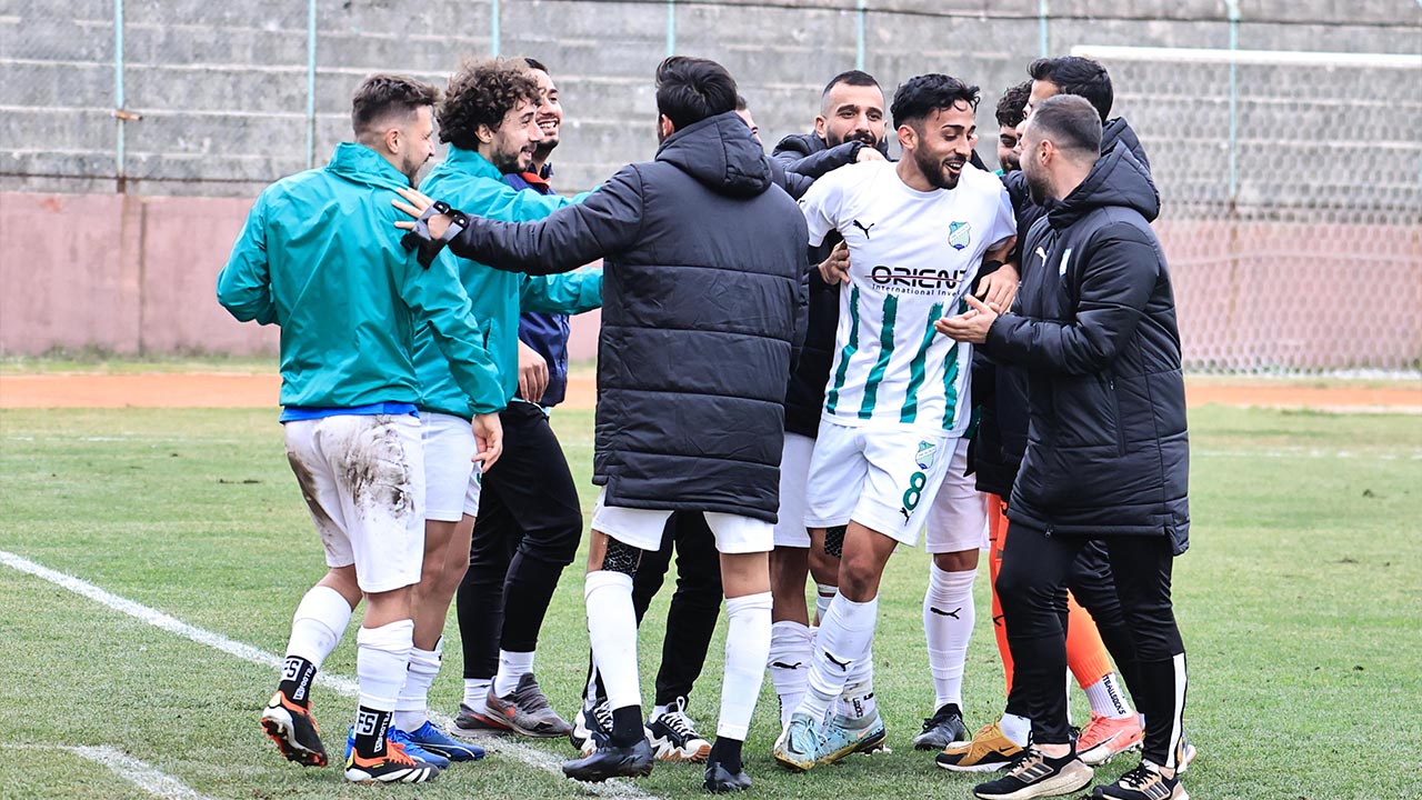 Yesil Yalova Fk Yalovaspor Bolgesel Amator Lig Spor Derbi