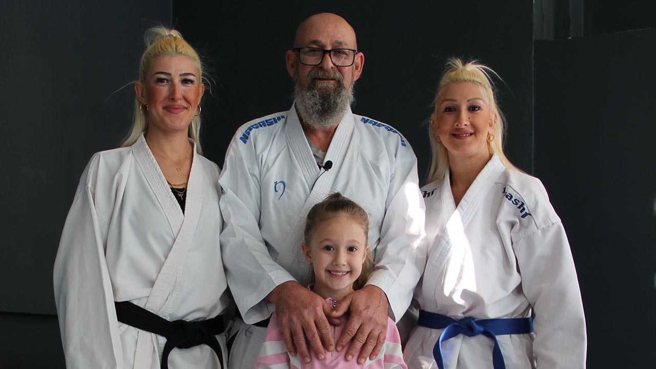 Yalova Babadan Ogula Kiz Karate Spor Baba Sampiyon Haber Gazete Manset (3)