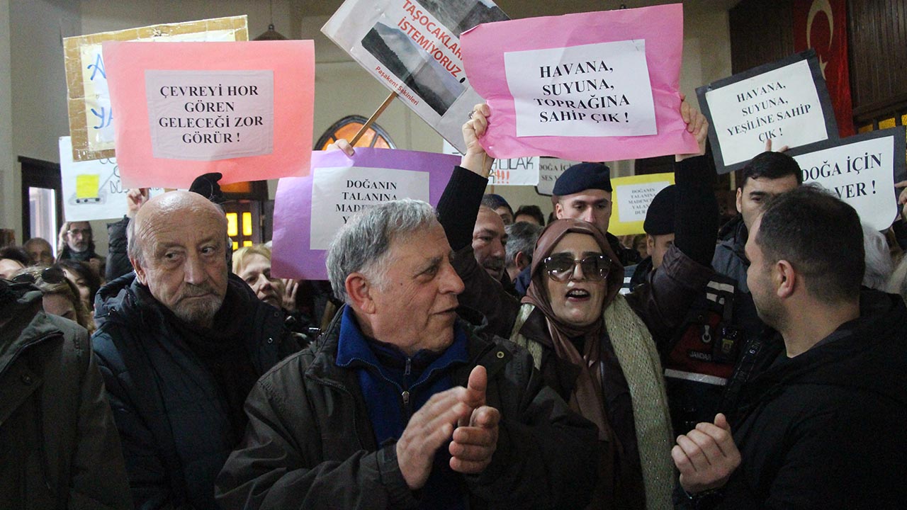 Yalova Guneykoy Halk Tas Ocagi Ced Toplanti Protesto (8)