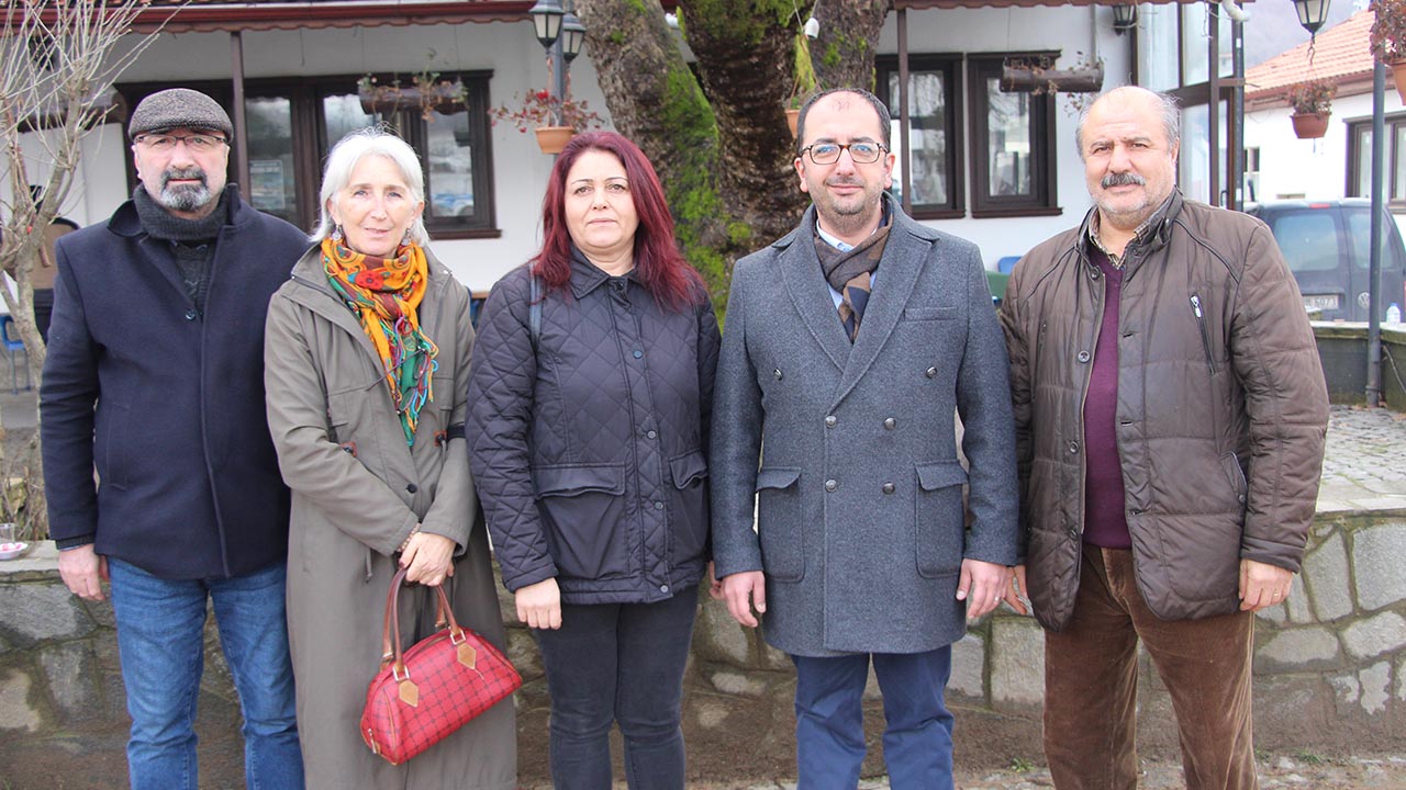 Yalova Guneykoy Tas Ocagi Ced Toplanti Protesto Chp Il Baskan