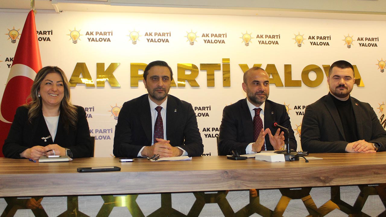 Yalova Ak Parti Il Kongre Baskan Aciklama Davet (2)