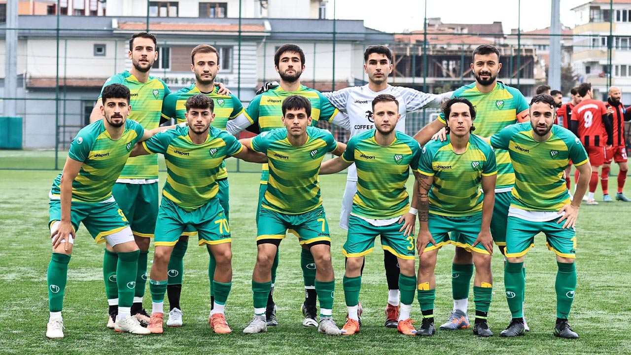 Yalova Amator Futbol Lig Kadikoyspor Altinova Belediyespor