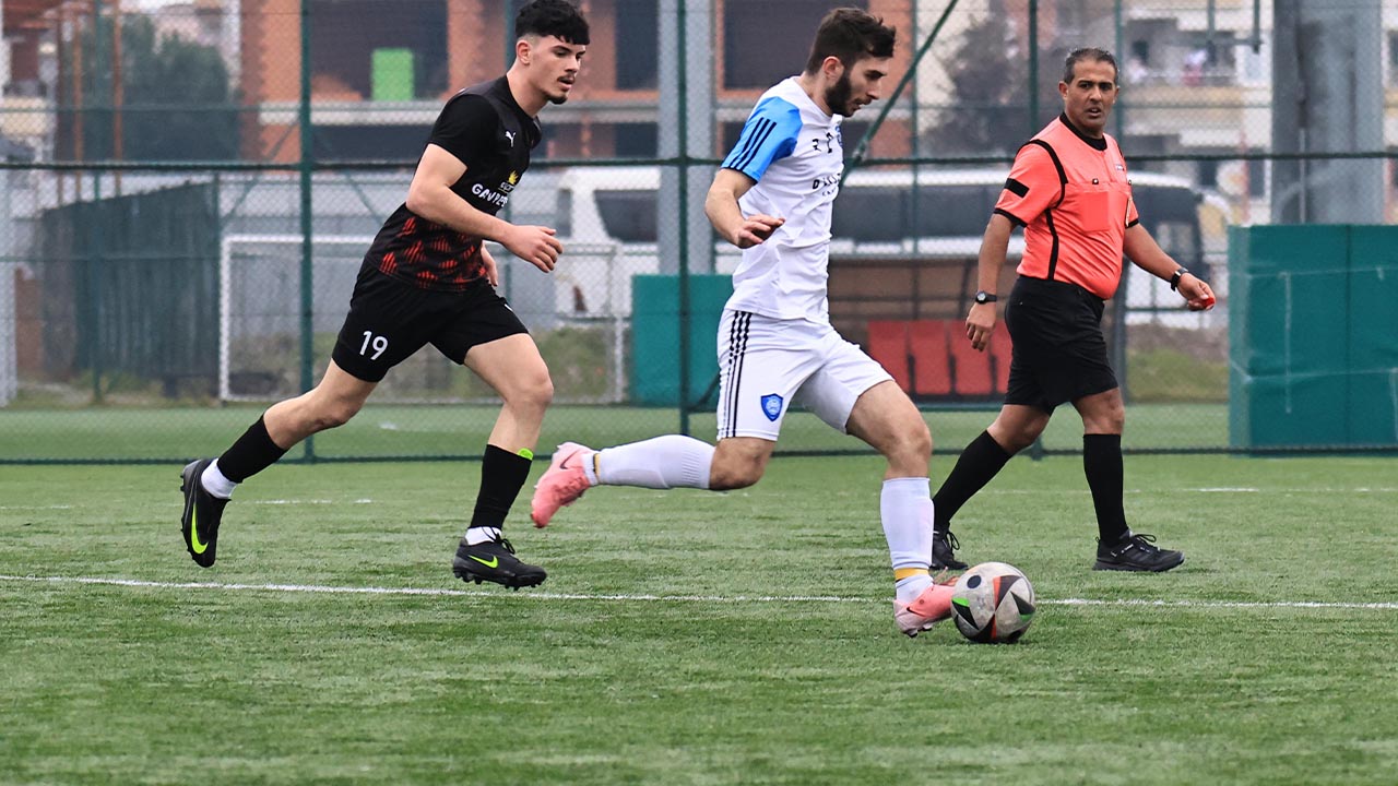 Yalova Amator Lig Caglarspor Subasispor Farkli Galibiyet (3)