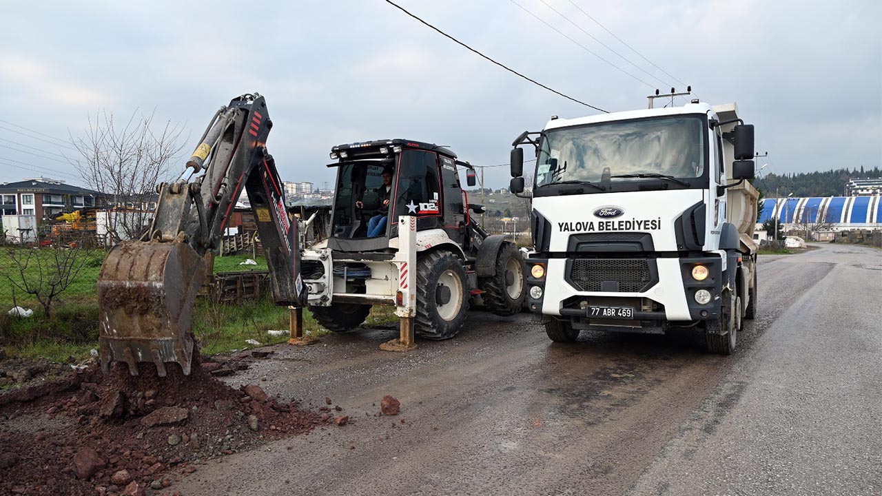 Yalova Belediye Icme Suyu Hatti Mustafa Kemalpasa Mahalle Calisma (2)