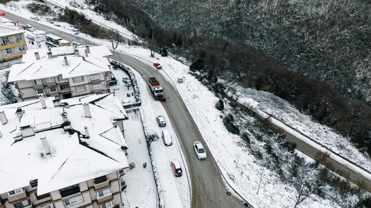 Yalova Belediye Kar Mucadele (1)