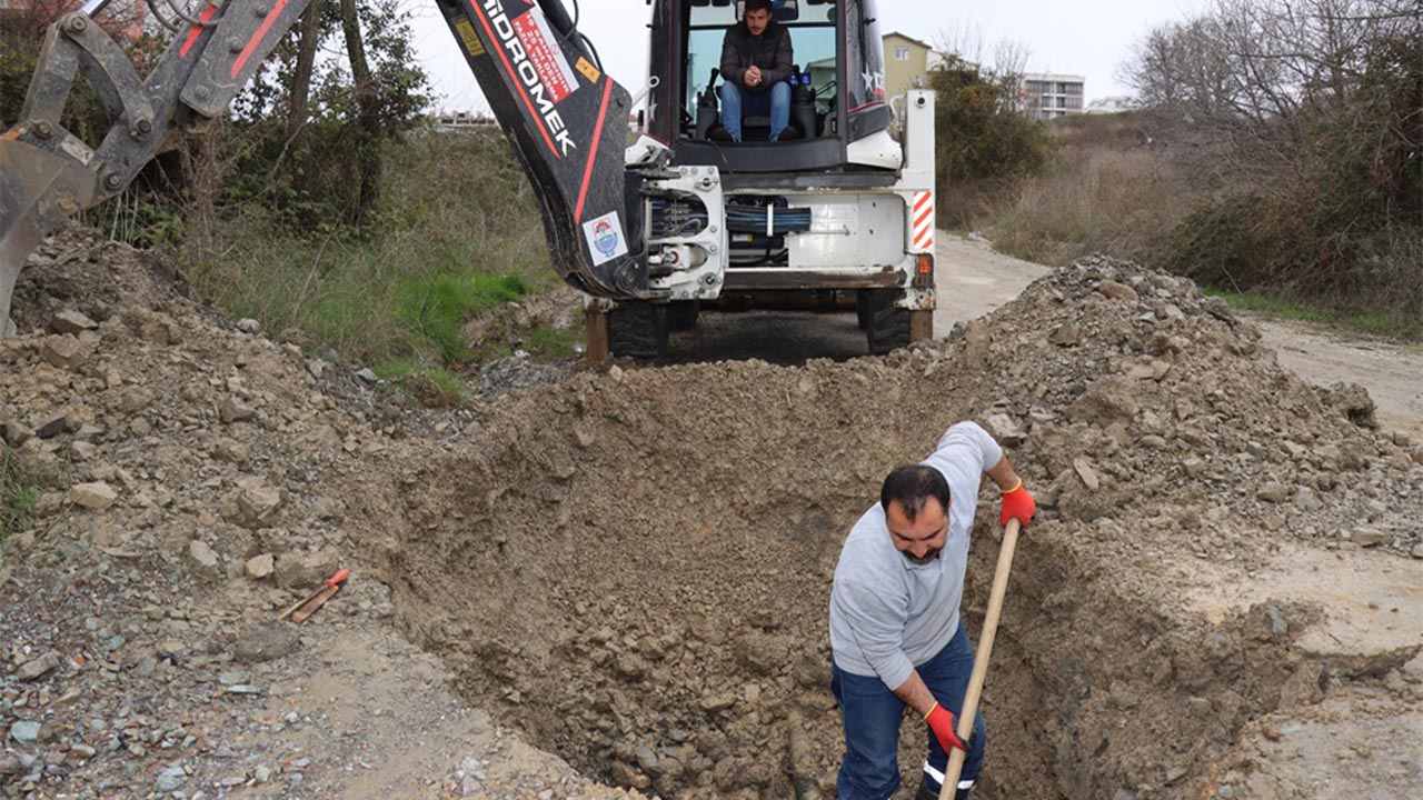 Yalova Belediye Mazgal Su Kanal Budama (1)