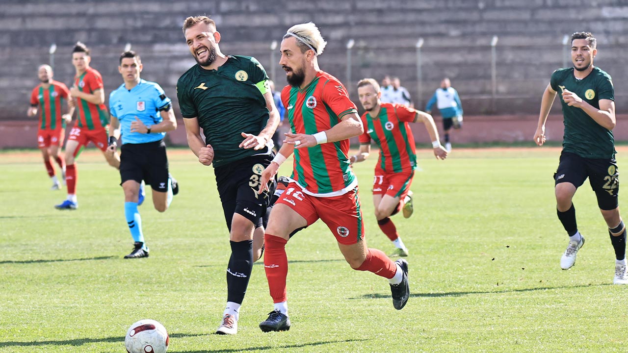 Yalova Bolgesel Amator Kume Darica Genclerbirligi Agir Yenilgi Yalovaspor (2)