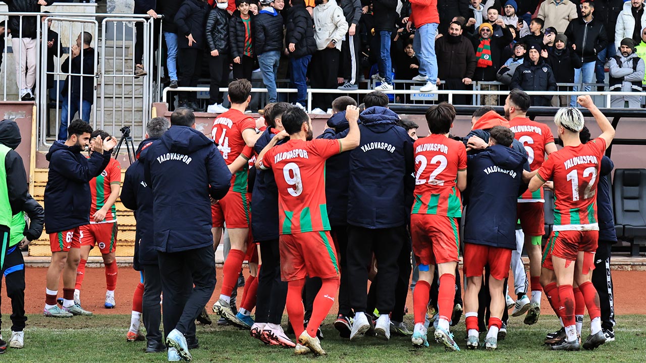 Yalova Bolgesel Amator Yesil Fk Kotu Hava Kosul Mac Erteleme (1)-1