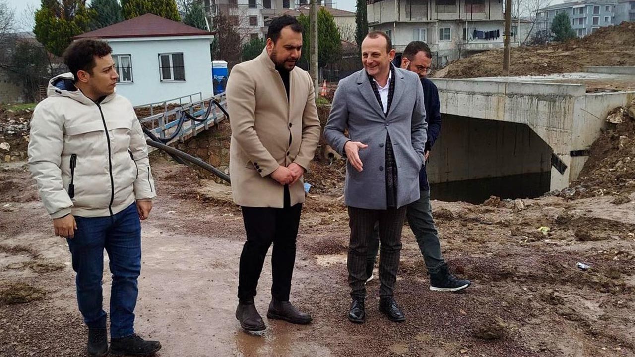 Yalova Ciftlikkoy Belediye Fen Isleri Gacik Dere Sultaniye Koru Calisma Baskan Inceleme (1)