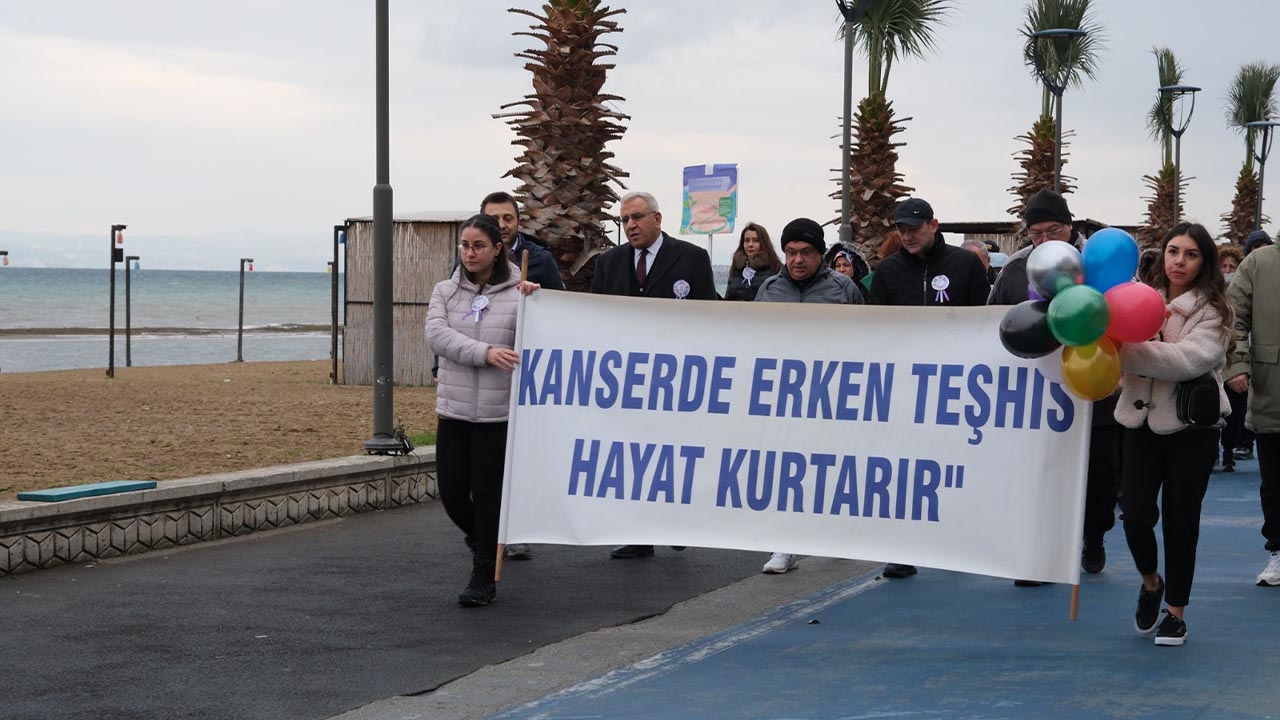 Yalova Il Saglik Mudurluk Ciftlikkoy Sahil Band Dunya Kanser Gun Yuruyus (3)