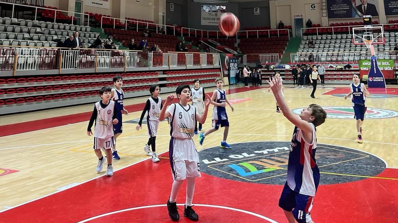 Yalova Okul Sporlari Kucuk Erkek Basketbol Sampiyona (4)