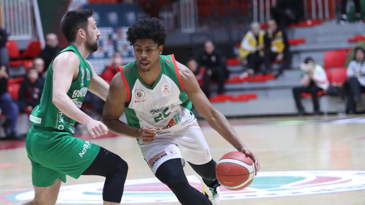 Yalova Semt77 Basketbol Takim Bursaspor Yorsan Hazirlik Mac (1)