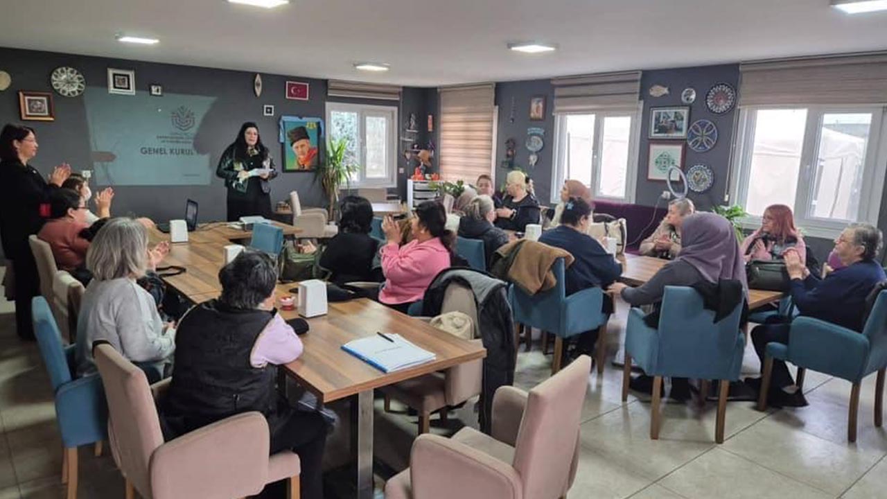 Yalova Subasi Kadin Gelisim Dernek Genel Kurul (1)