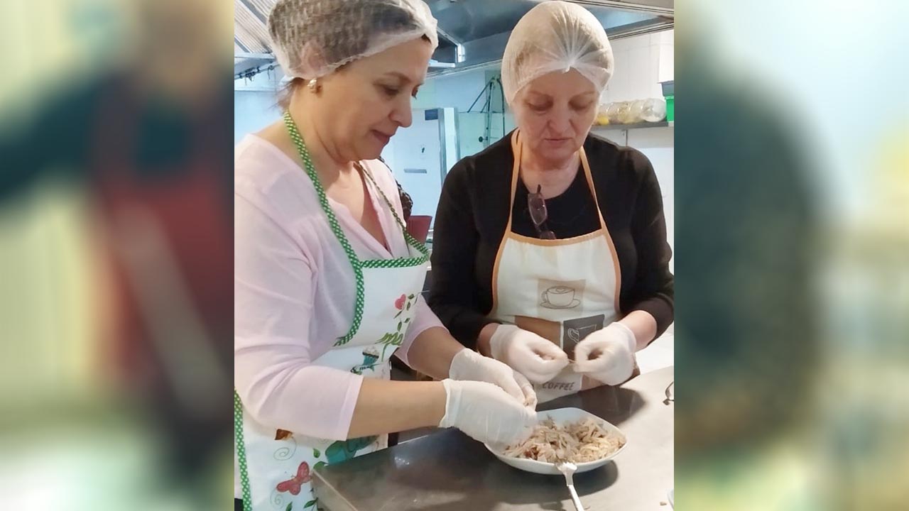 Yalova Subasi Sozlu Tarih Calisma Grubu Kurumlar Goc Yemek Tanitim (4)