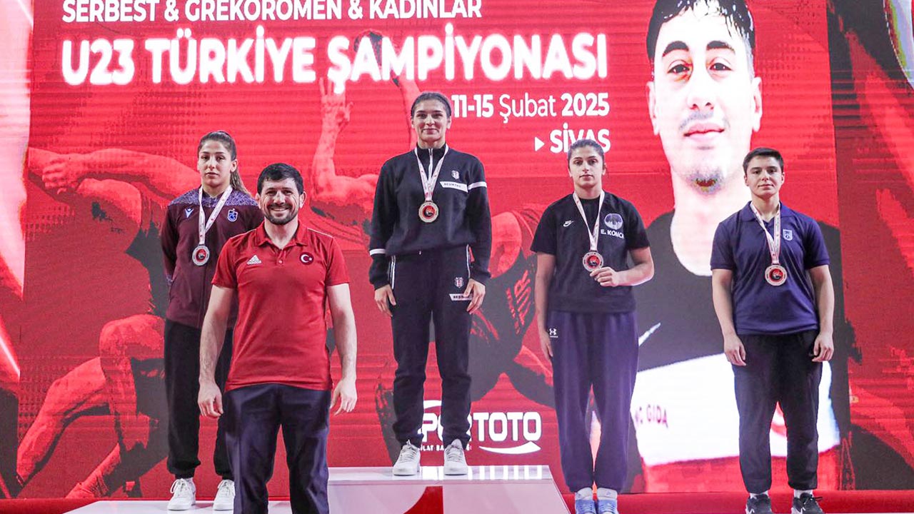 Yalova Termal Belediyespor U23 Kadin Gures Takim Sampiyon (8)